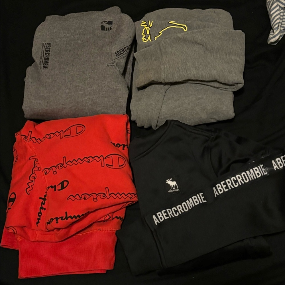 BUNDLE OF 4 hoodie sweatshirts boys size 7/8